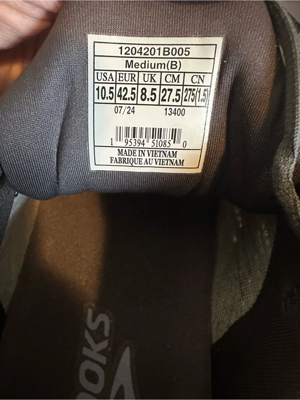 Brooks Women’s Ghost Max 2 - Size 10.5